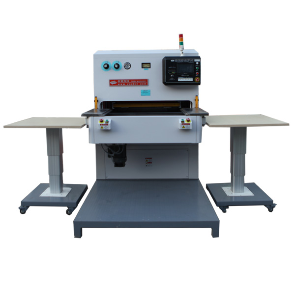 前進(jìn)式柔軟線膠盒壓痕模切機(jī)AT-11 前進(jìn)式柔軟線膠盒壓痕模切機(jī)AT-11