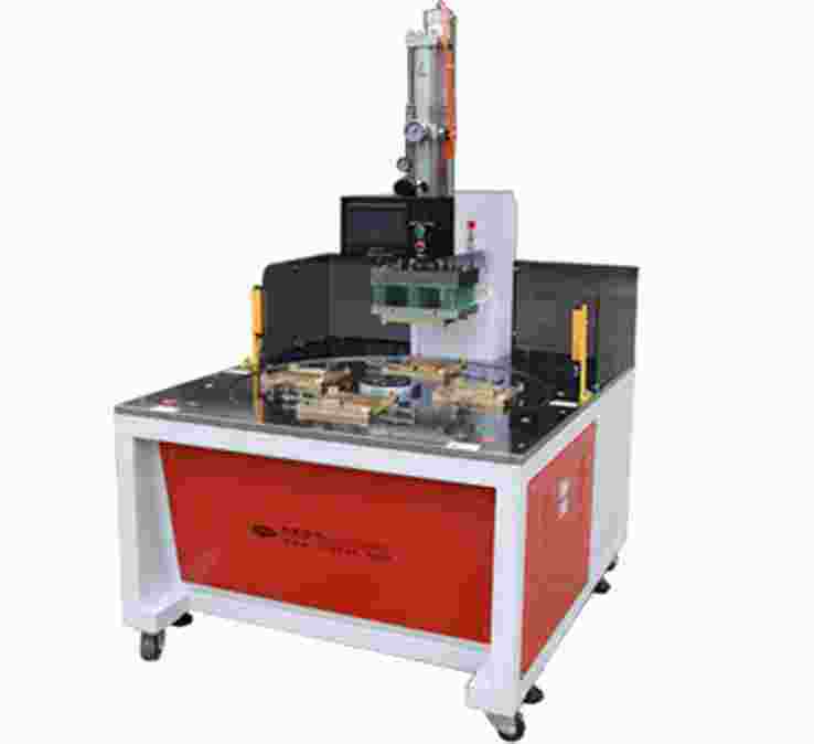 四工位手機(jī)皮套熱壓機(jī)A-6000 四工位手機(jī)皮套熱壓機(jī)A-6000